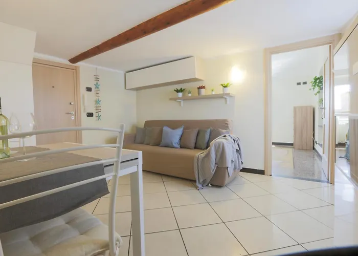 Nervi - In Discesa Sul Mare Apartmán Janov