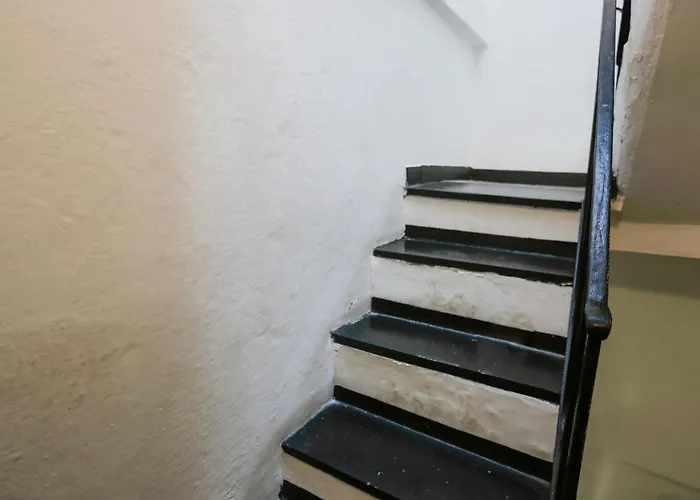 Nervi - In Discesa Sul Mare