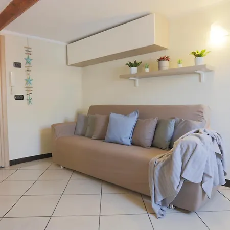 Apartamento Nervi - In Discesa Sul Mare *